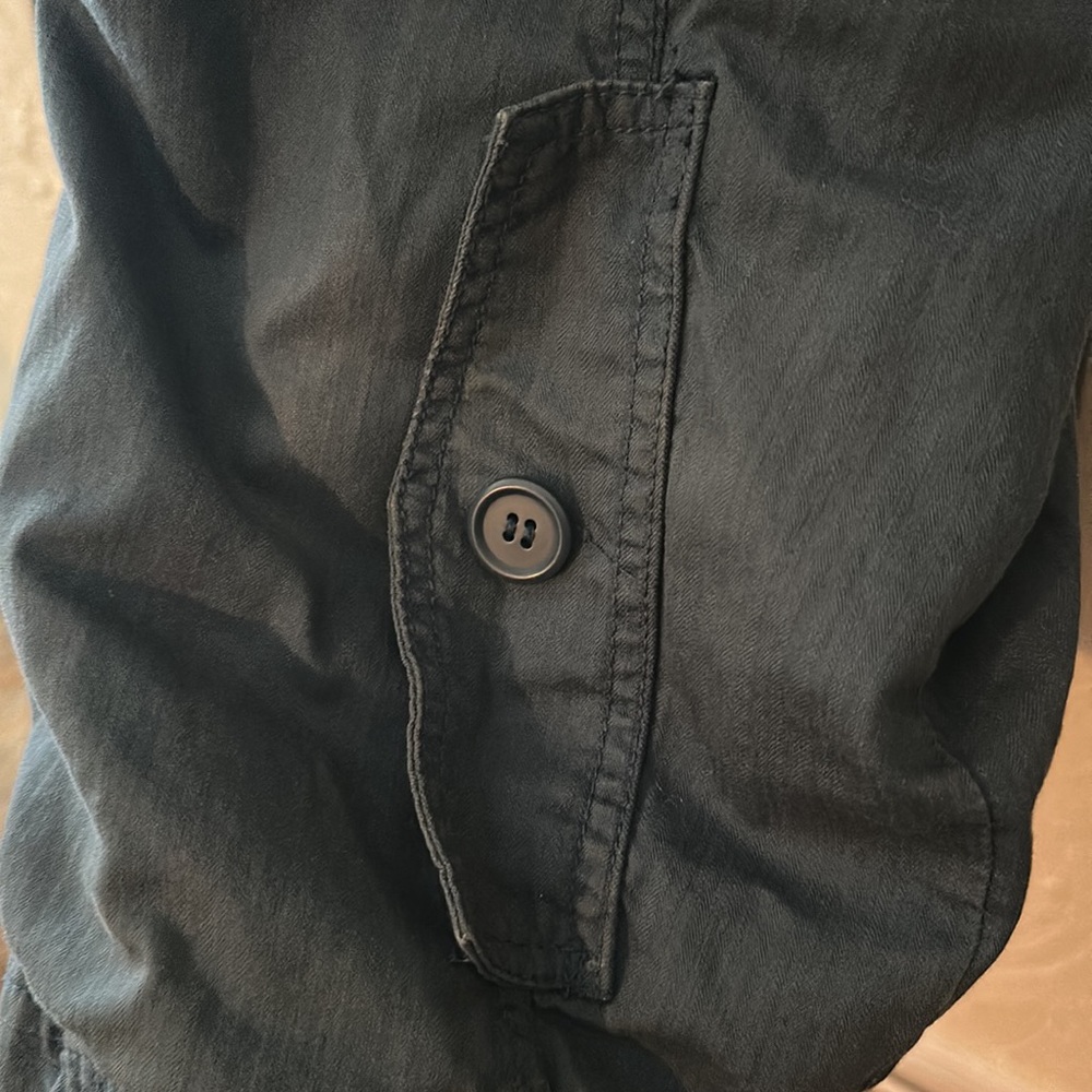 worn light spring jacket - Picture 4 of 5